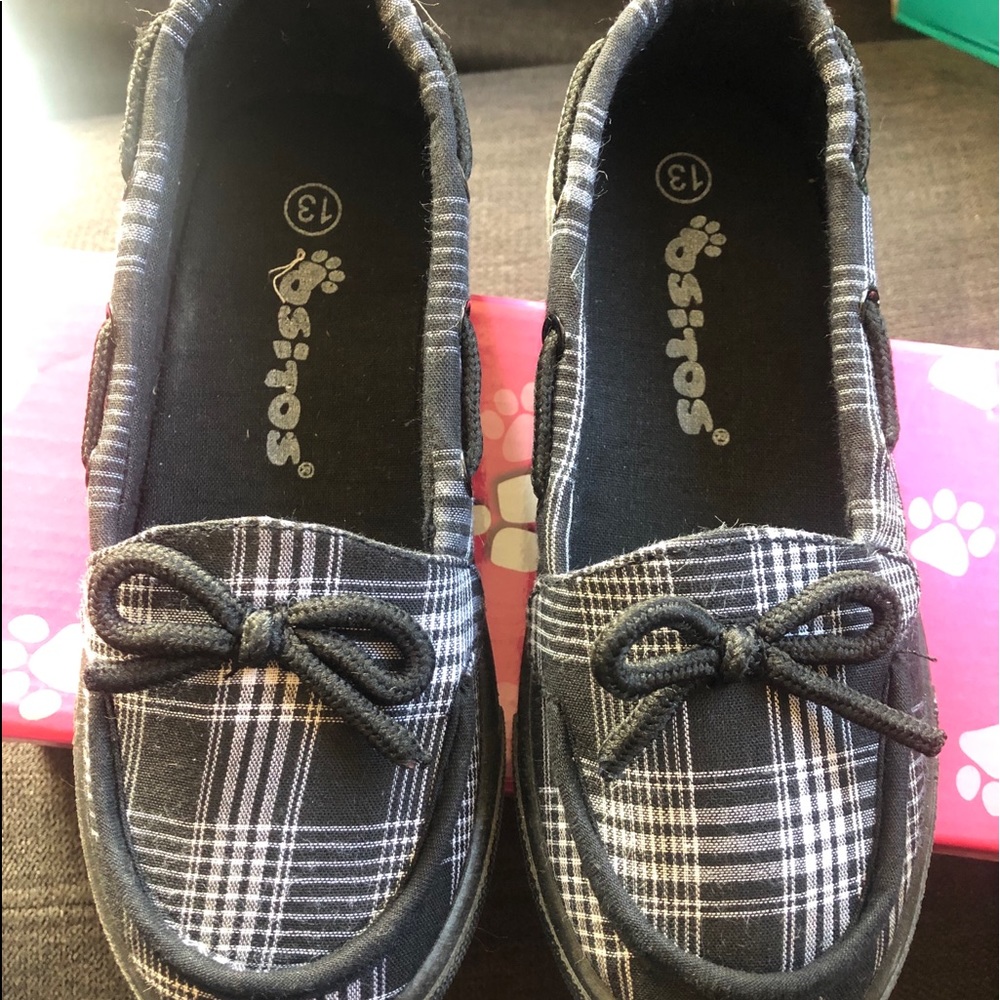 Girls Shoes